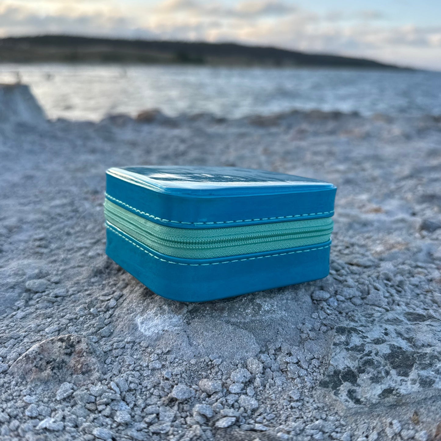 JEWELRY CASE (turquoise)