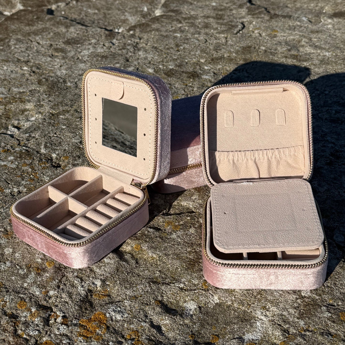 JEWELRY CASE