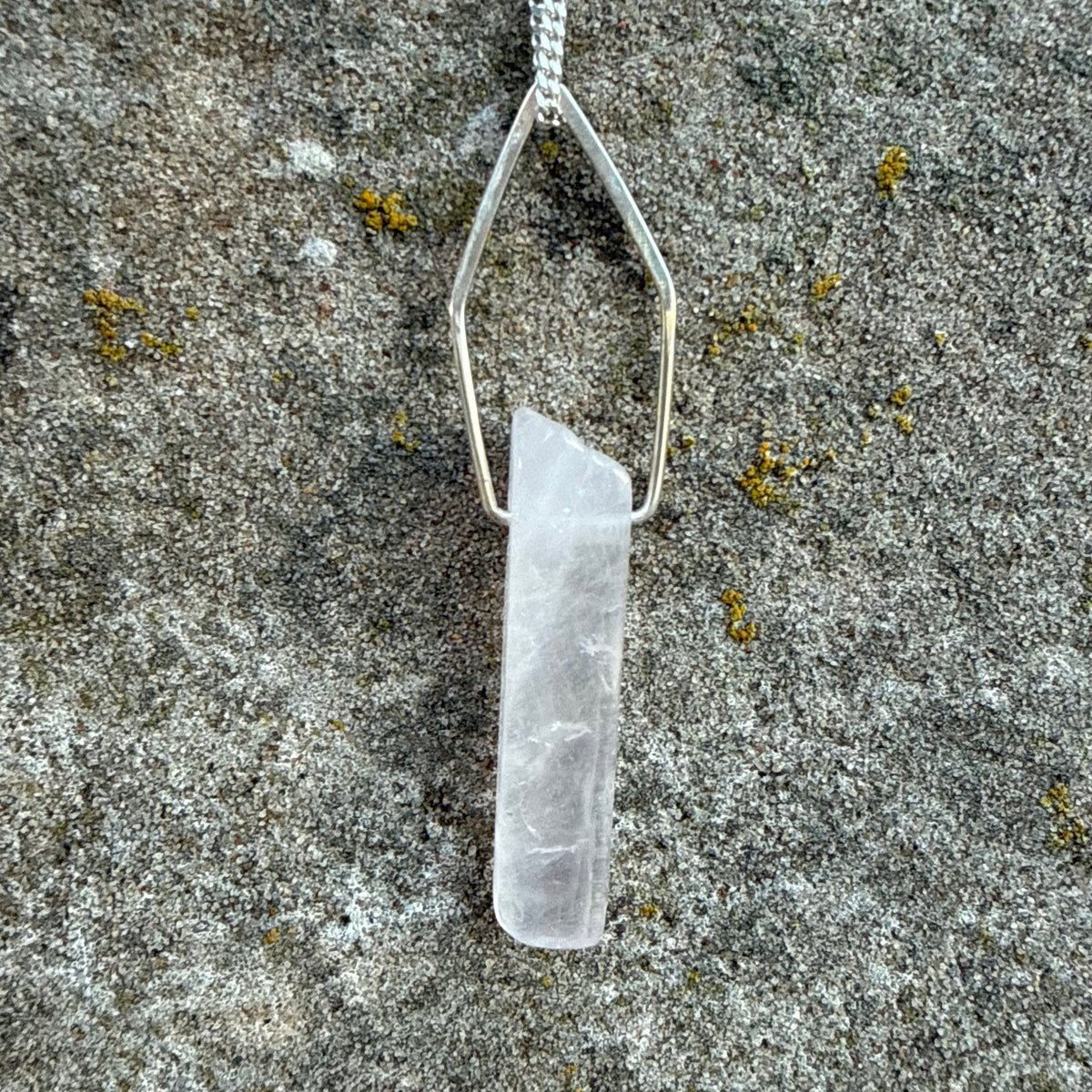 ROSE QUARTZ pendants