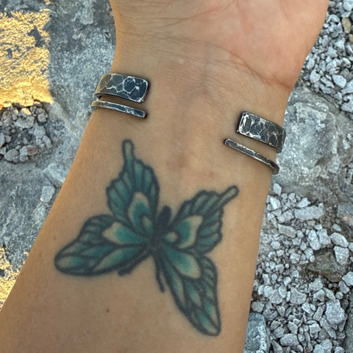 HEROINE CUFF OXIDIZED