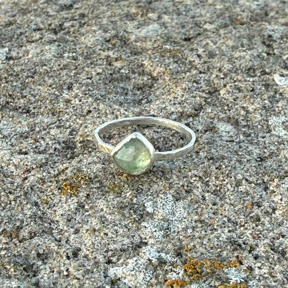GREEN TOURMALINE RING