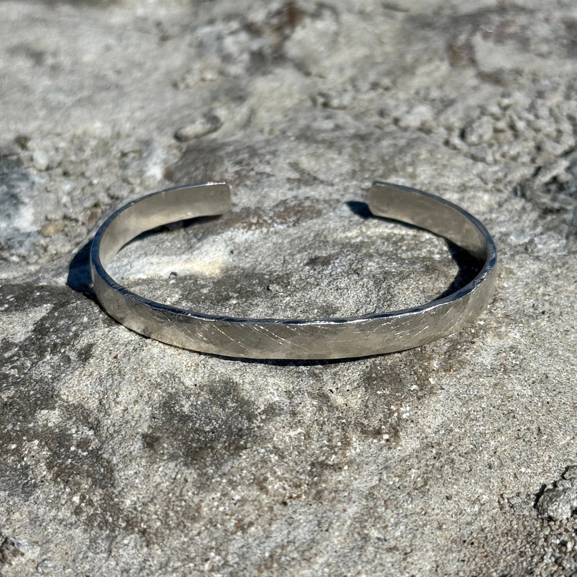 unisex hammered silver cuff