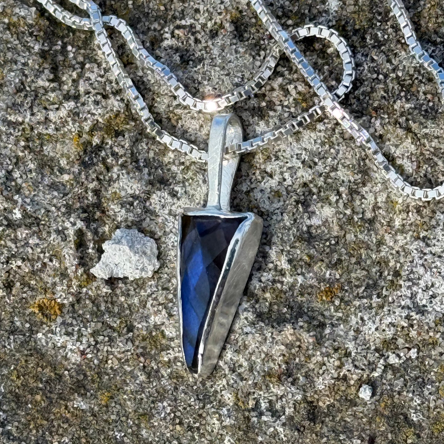 LABRADORITE