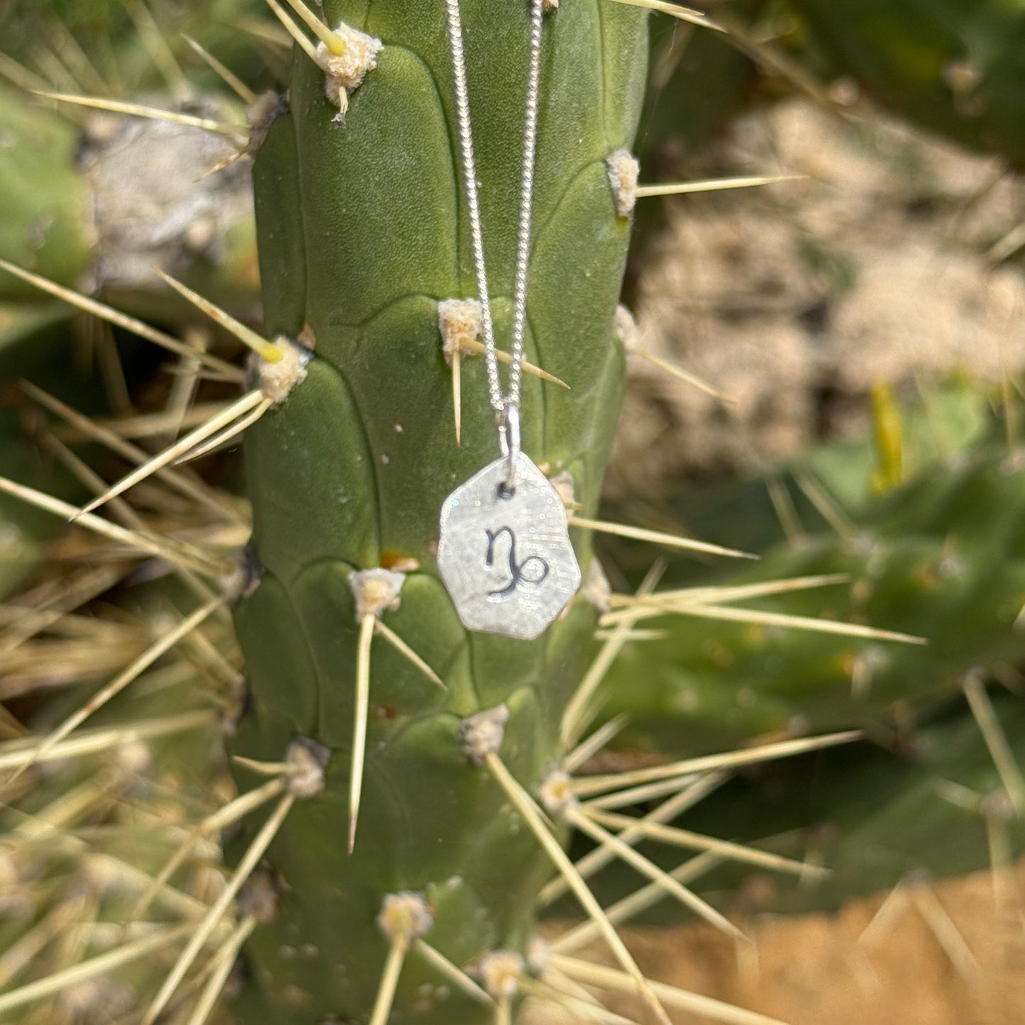ASTRO NECKLACE