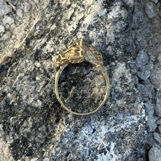 BRASS HORSE RING