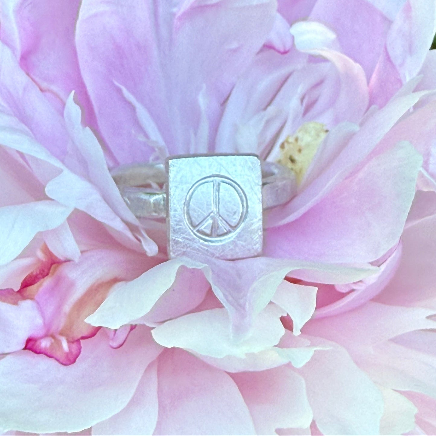 PEACE RING