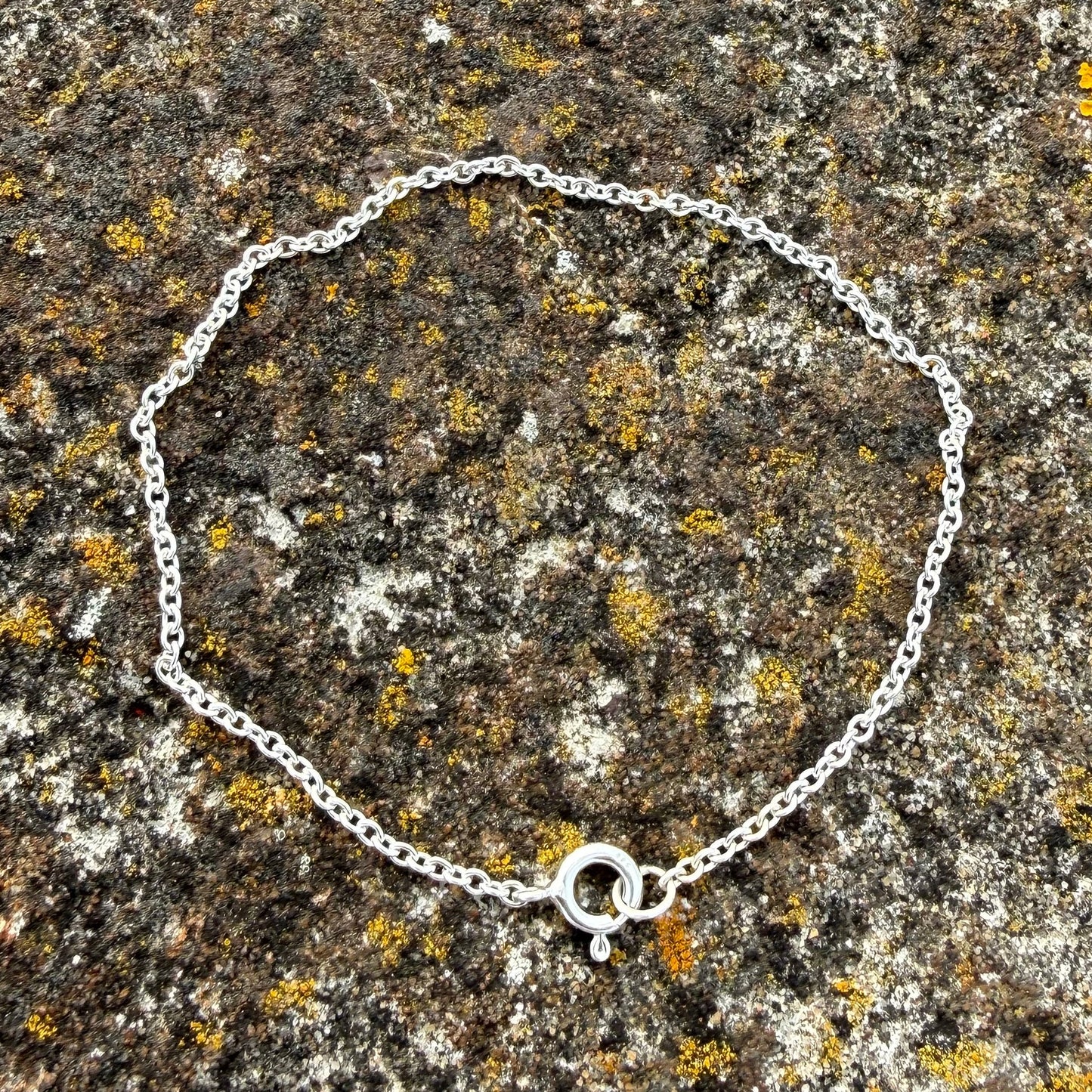 ANCHOR CHAIN BRACELET