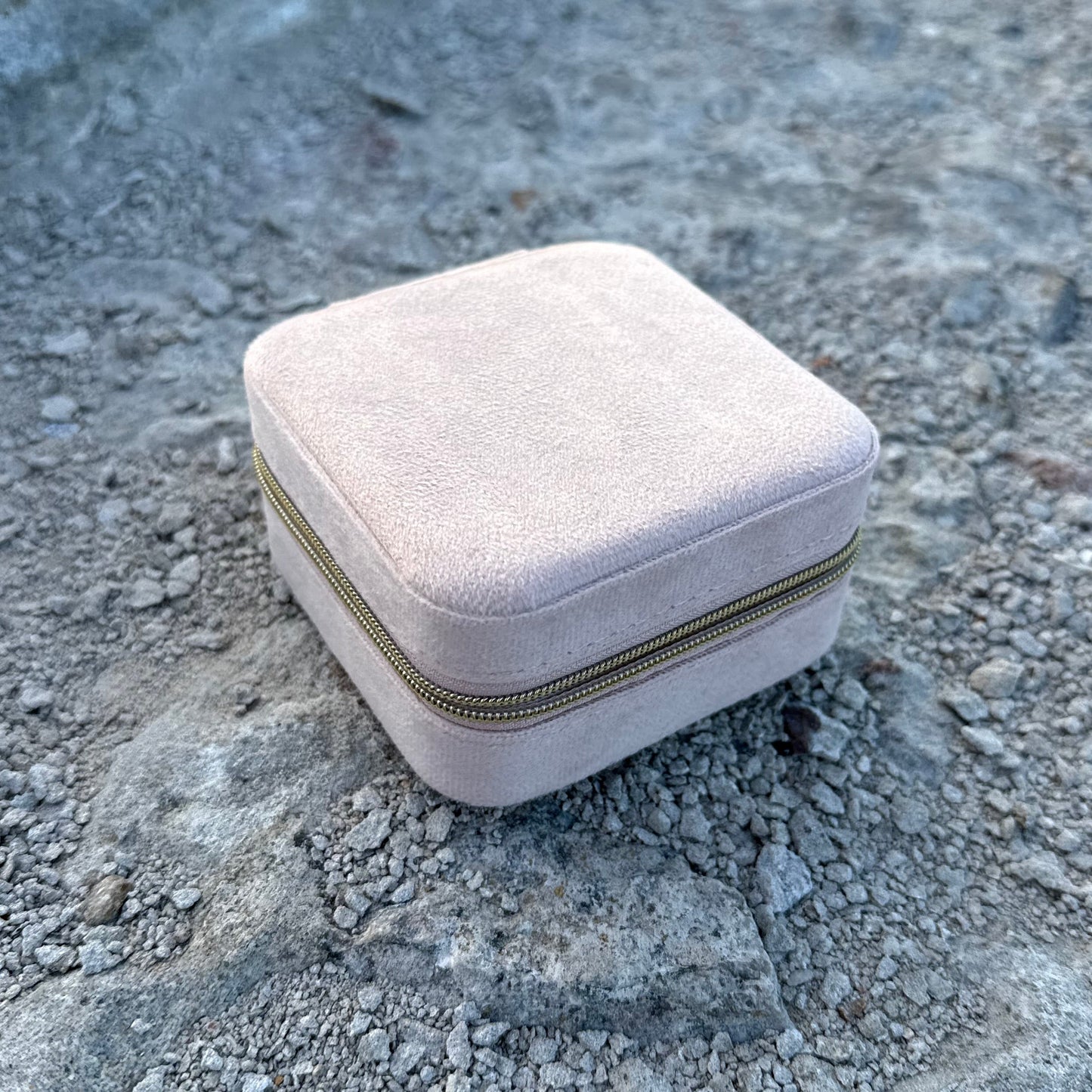 JEWELRY CASE (velvet pink)