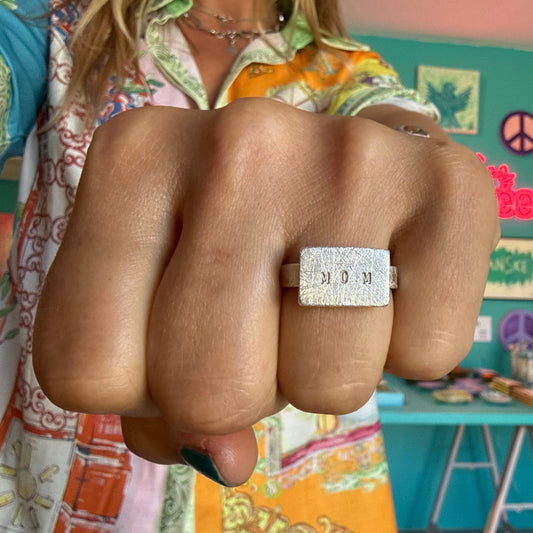 MOM RING