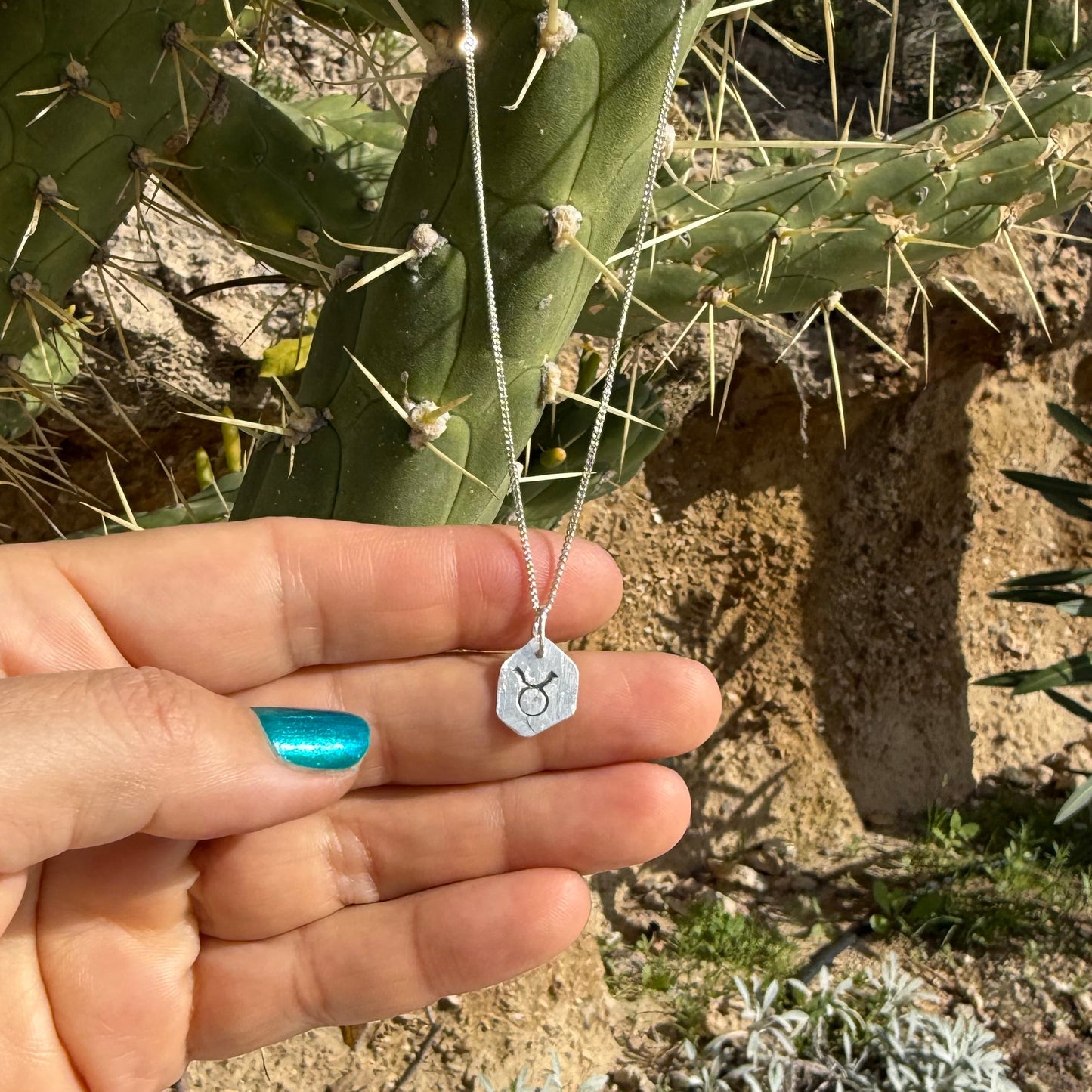 ASTRO NECKLACE