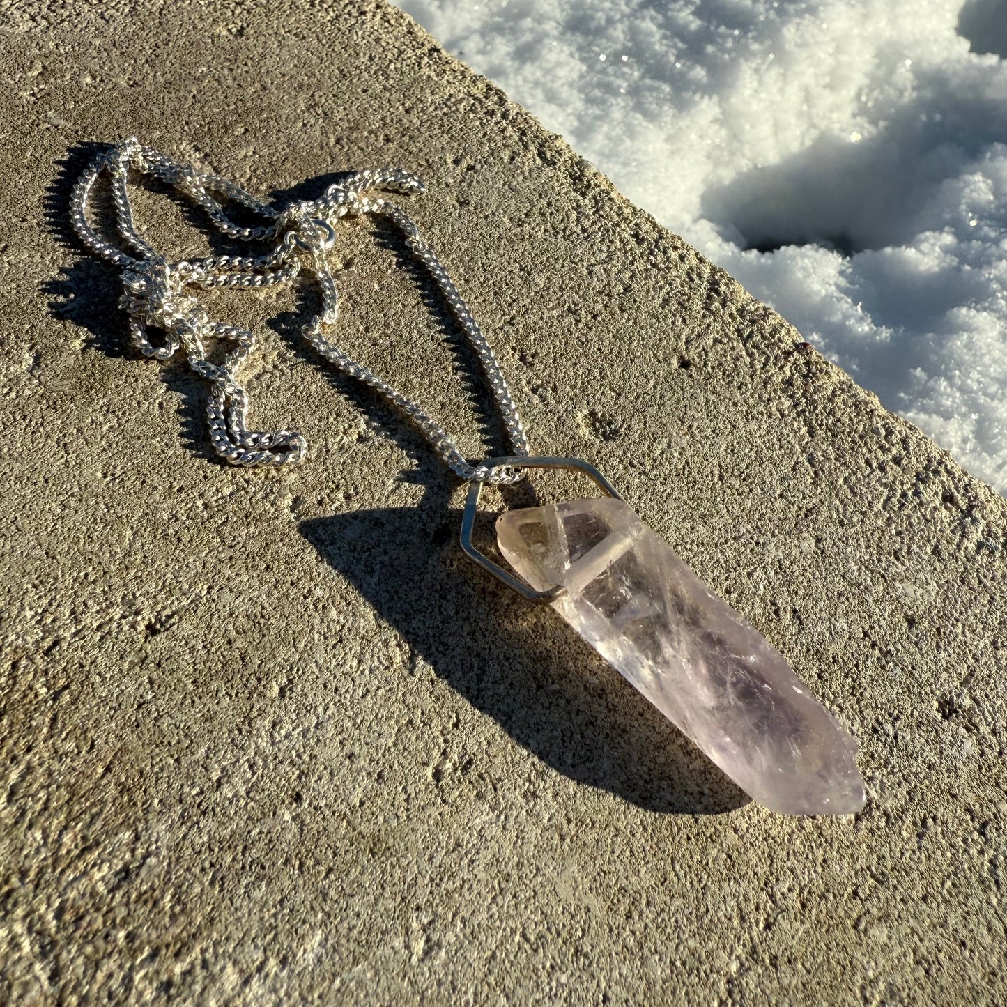 LAVENDER AMETHYST - 45 cm