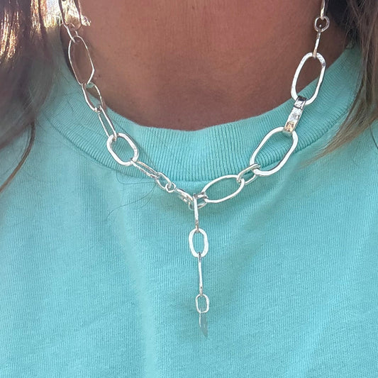 CHUNKY CHAIN NECKLACE