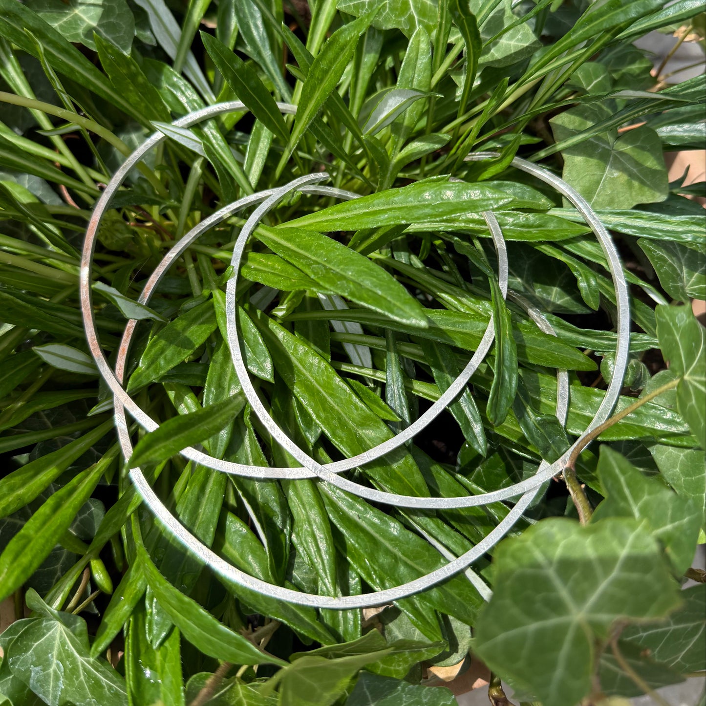 EDGY NECK RING