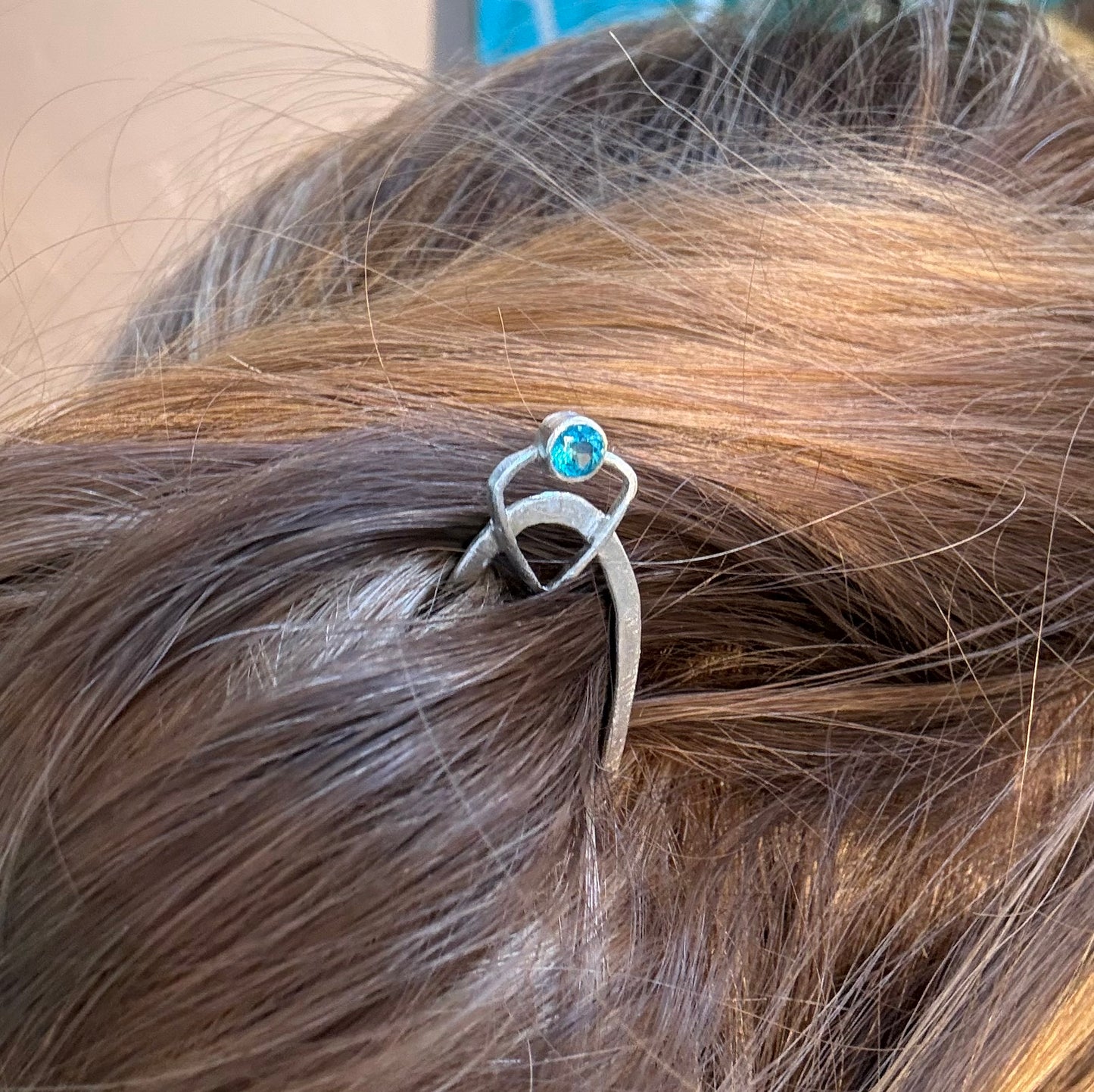 TOPAZ PARAIBA HAIR PIN