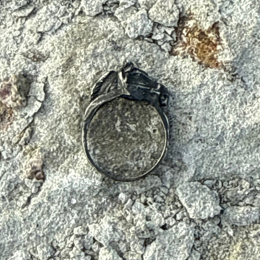OX. SILVER HORSE RING