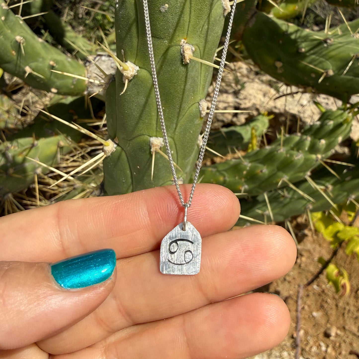 ASTRO NECKLACE