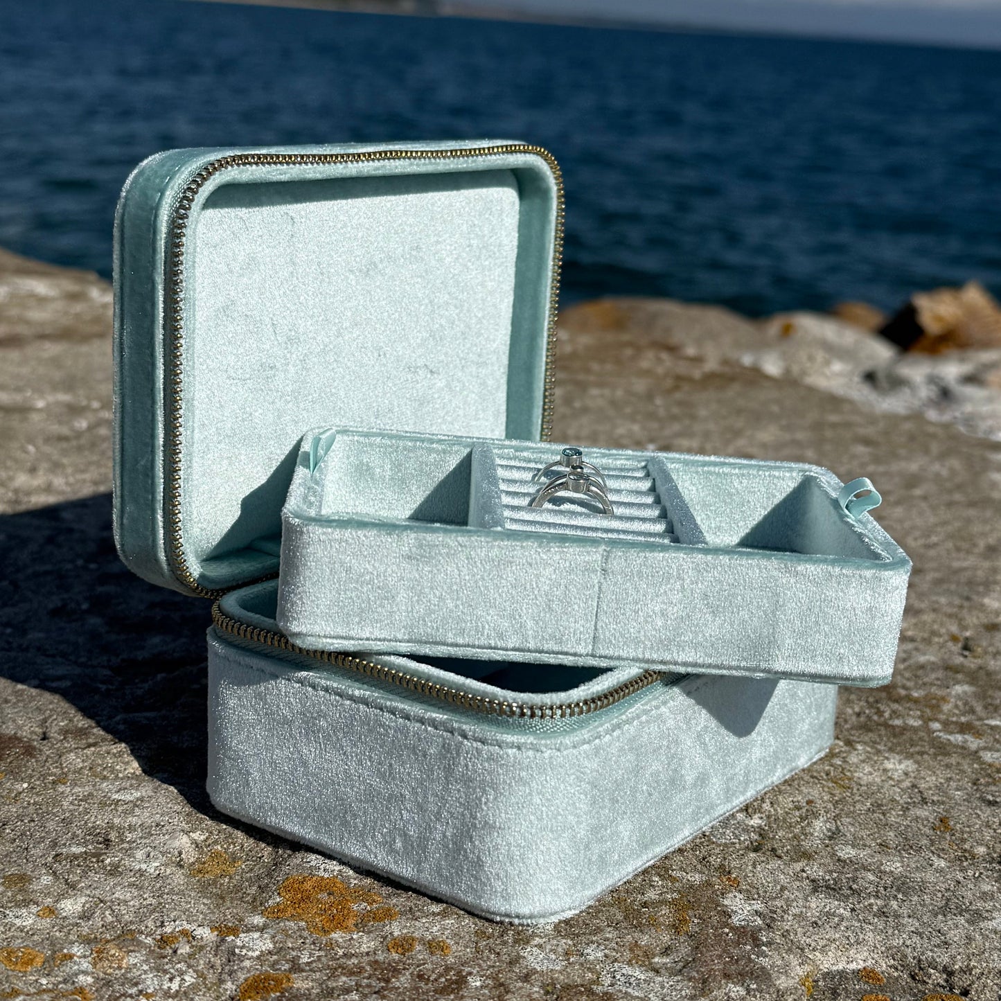 JEWELRY CASE (green)