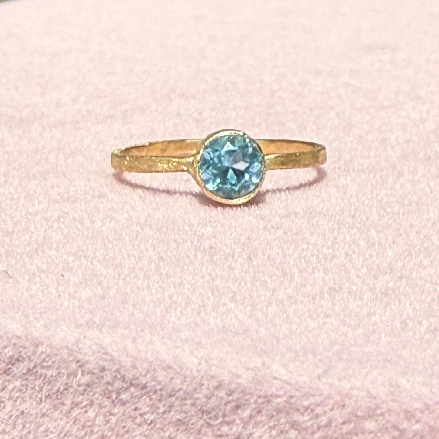 18K TOPAZ PARAIBA