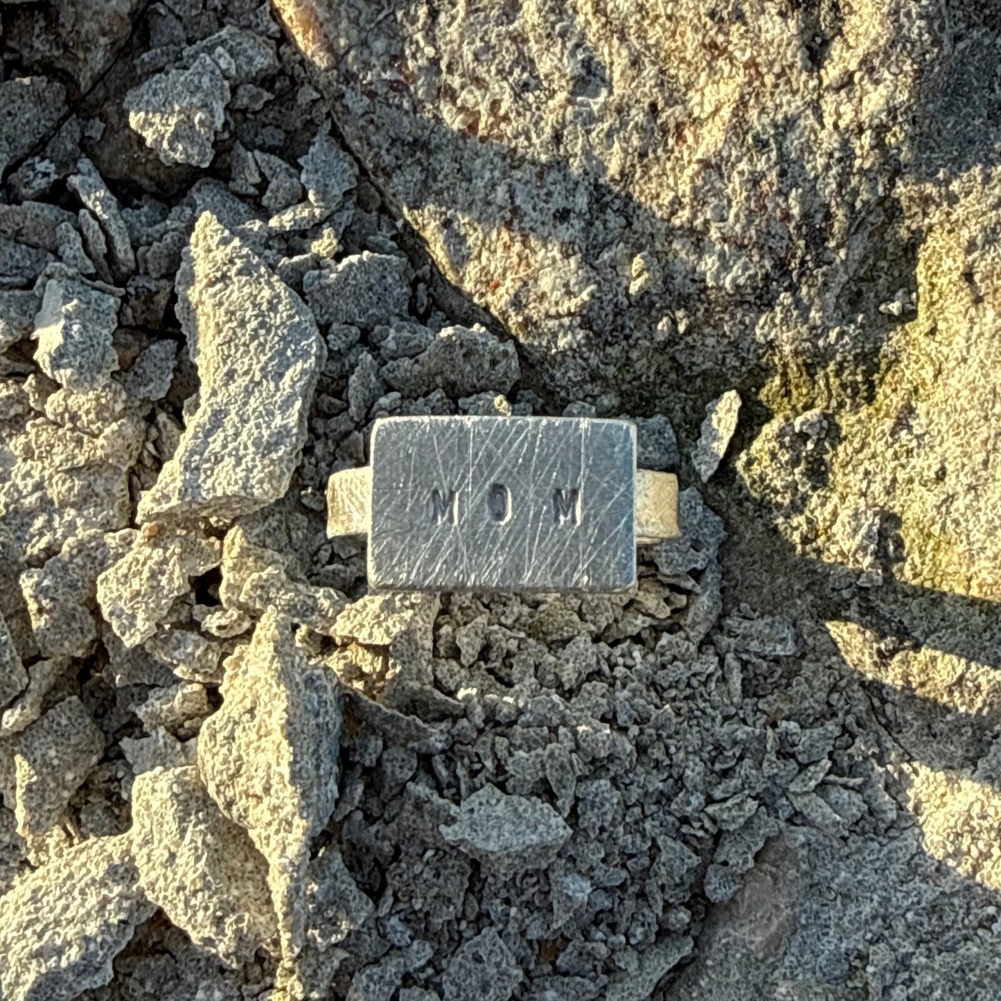 MOM RING