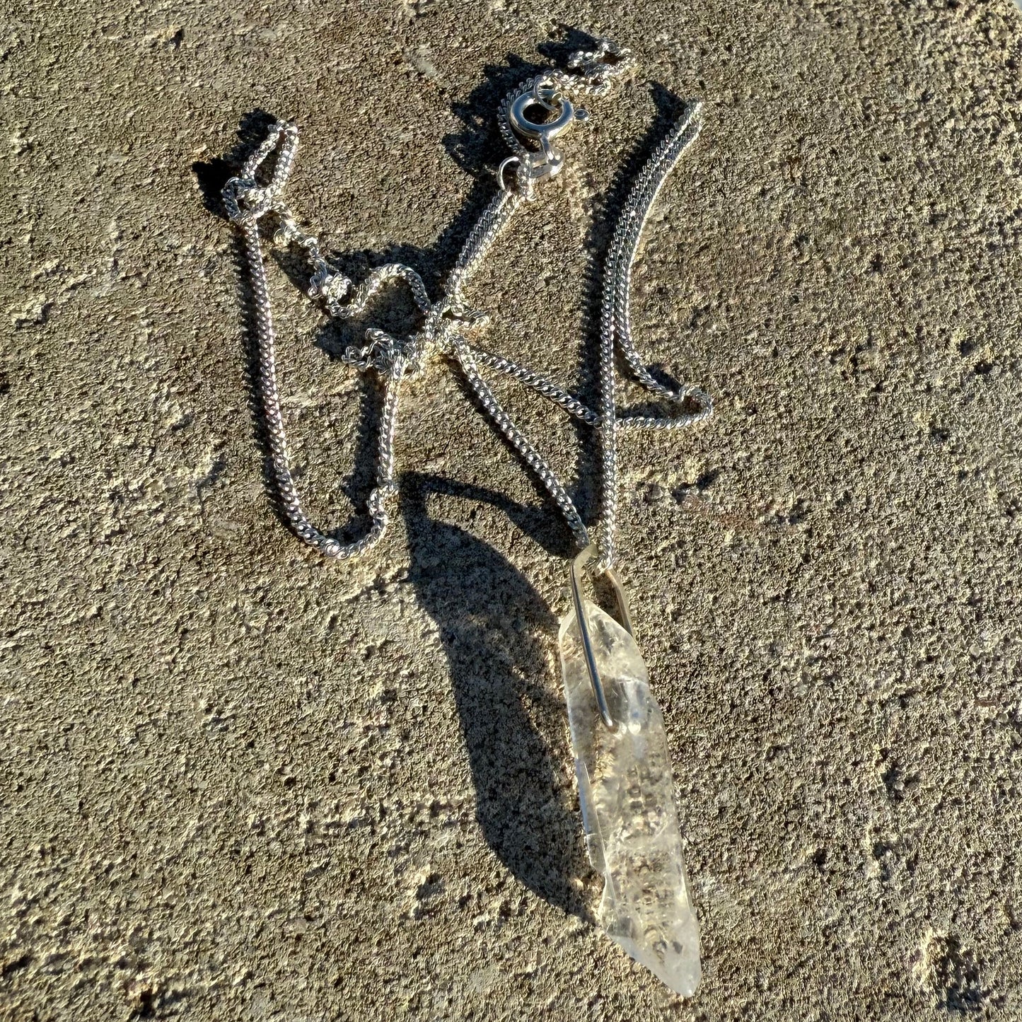 CLEAR QUARTZ - 42 cm