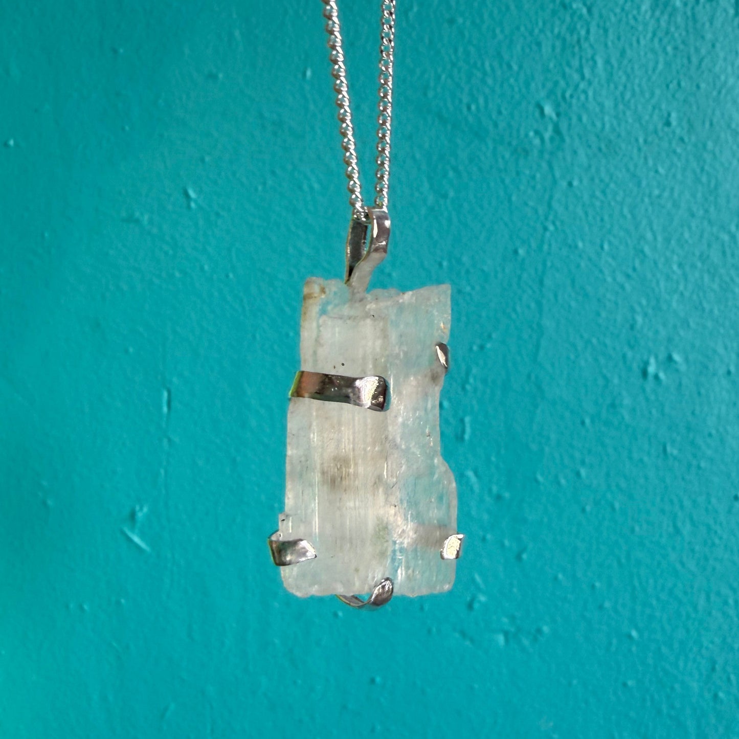 CLEAR QUARTZ pendant