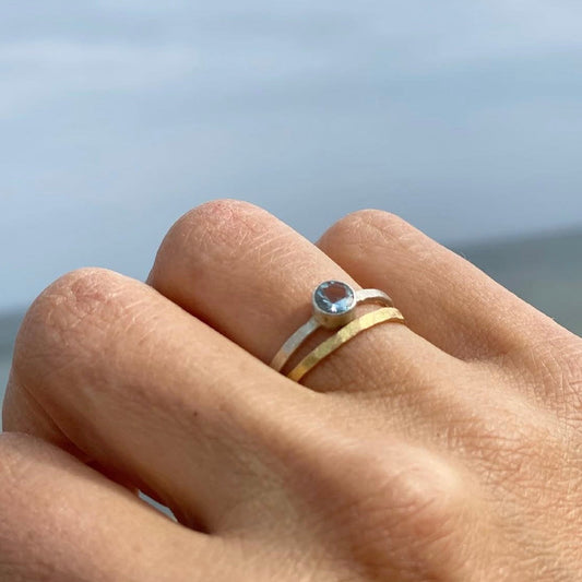 18K GOLD RING